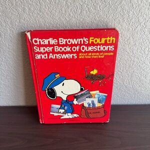 Charlie Brown's Fourth Super Book of Questions‎ Answers Vintage Peanuts